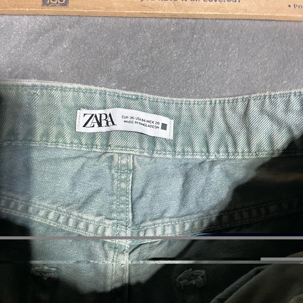 Zara Jeans Womens 4 Green Faded Raw Hem Straight Leg Boho Grunge Cropped - Picture 4 of 6